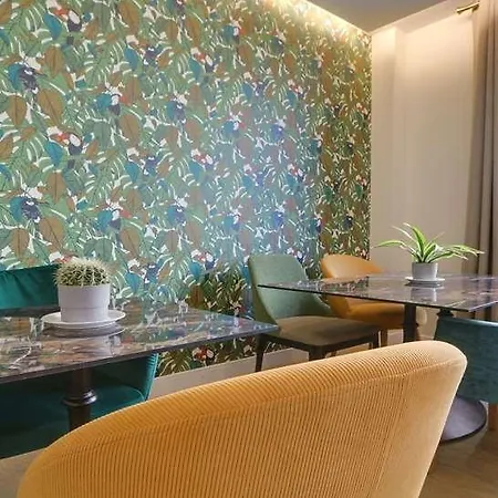 Apolonia Montmartre, Sure Collection By Bw Hotel *